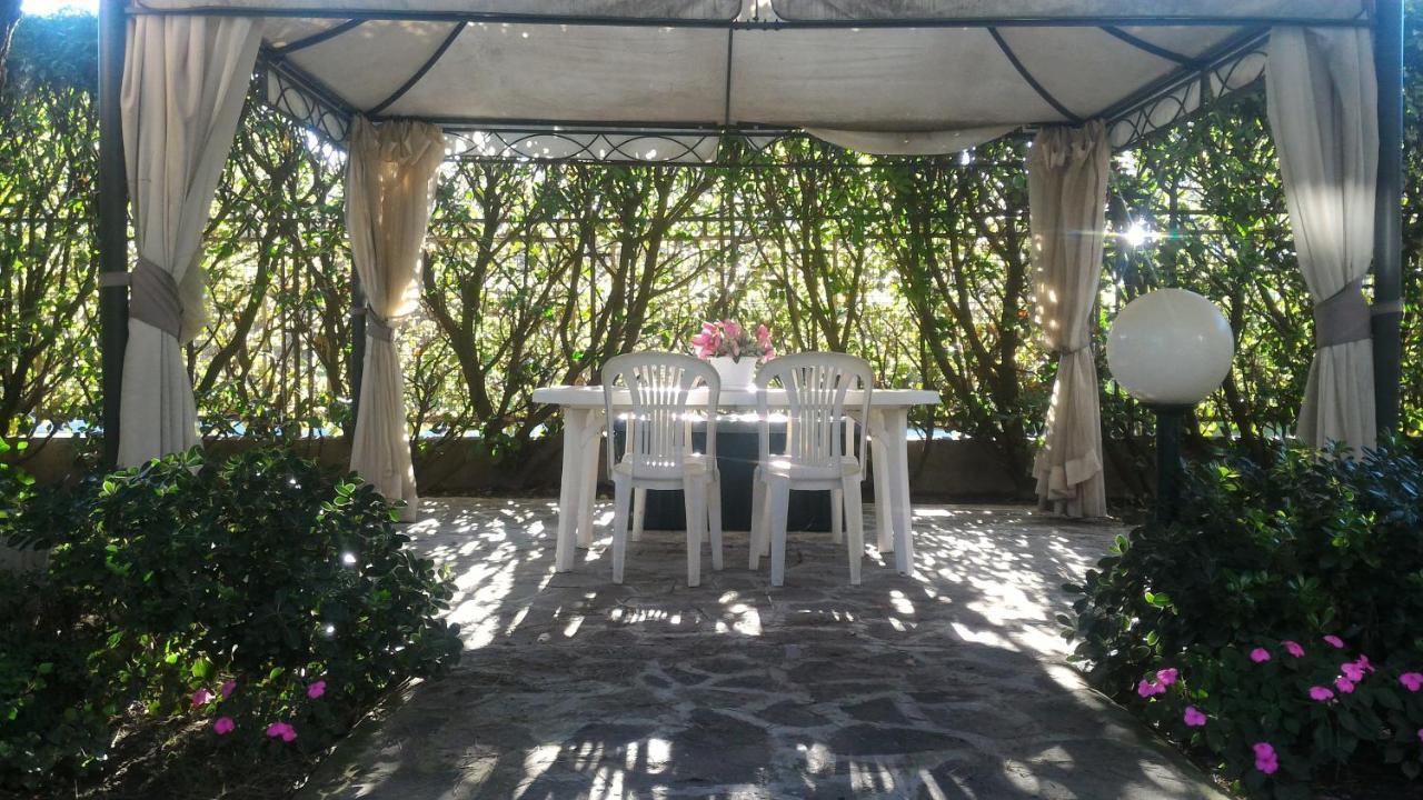 גאלארטה B&B Le Magnolie מראה חיצוני תמונה